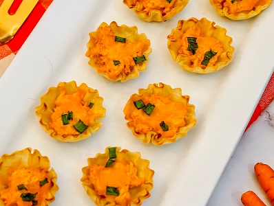 Buffalo Chicken Cups on a serving plate