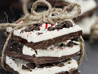 White Chocolate Bark with peppermint