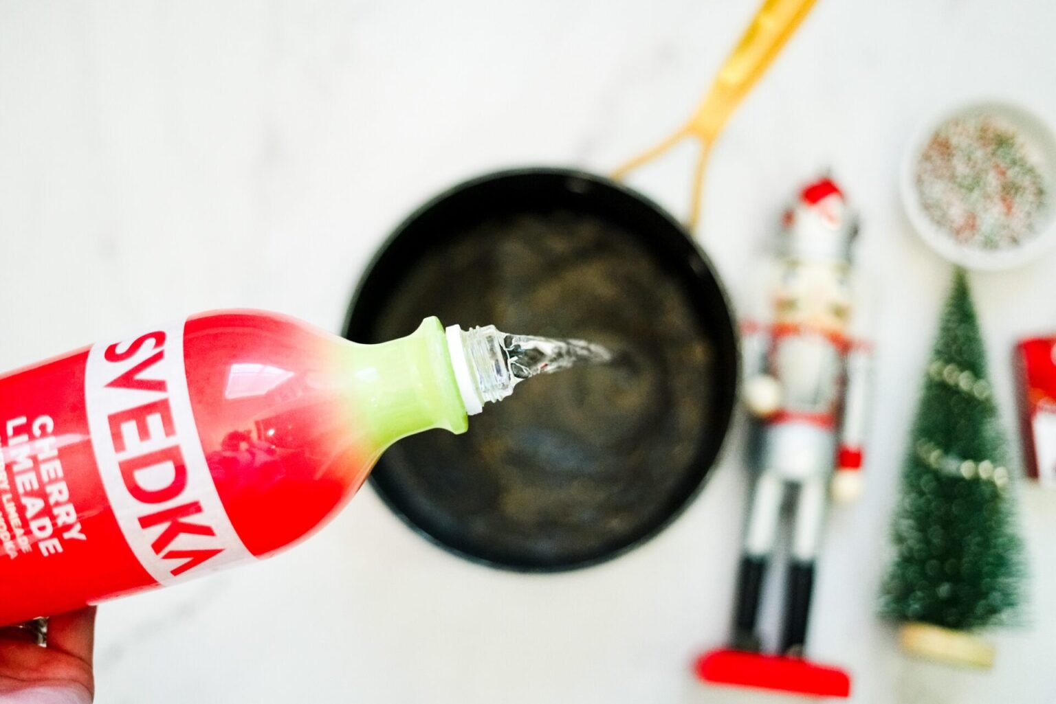 Christmas Jello Shots Cocktails and Appetizers