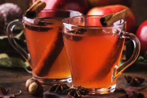 Fall Cocktail recipes like this mulled spiced wine.